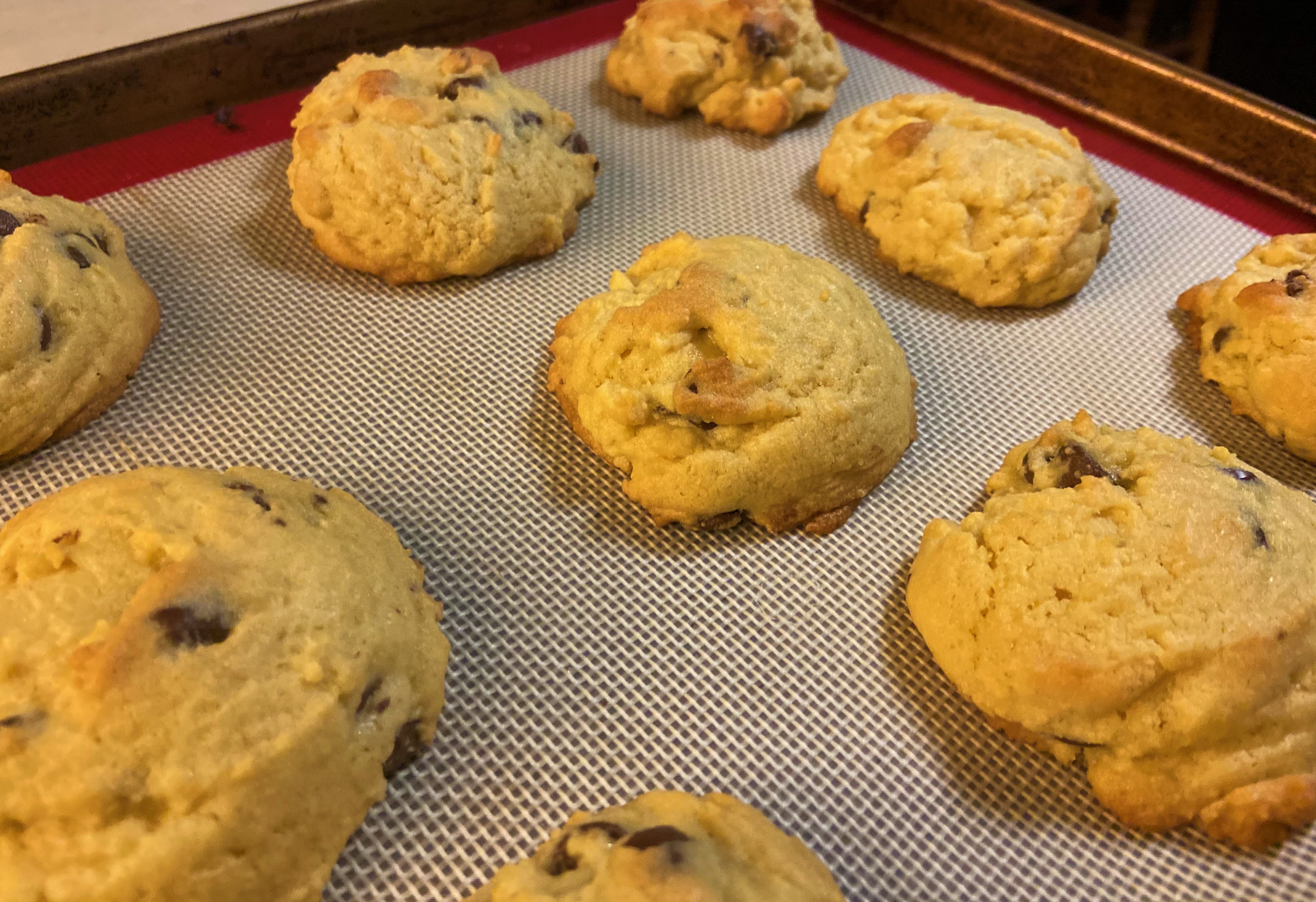 Fluffy cookies everytime with this chocolate chip cookie recipe.