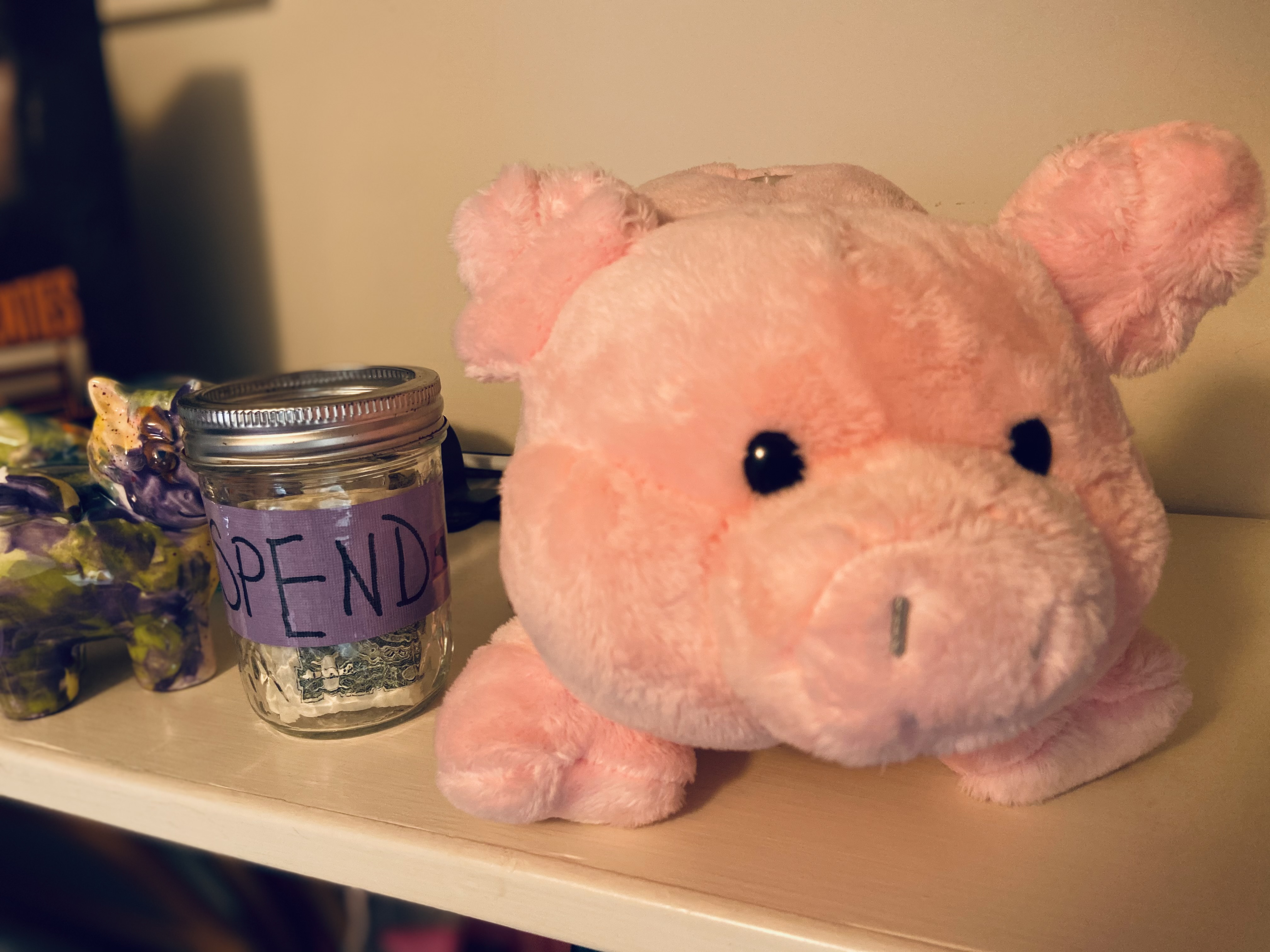 Piggy bank and spend jar
