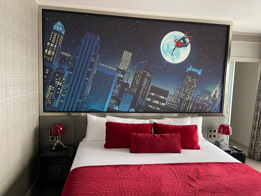 Spider-Man suite art above the main bed lights up.