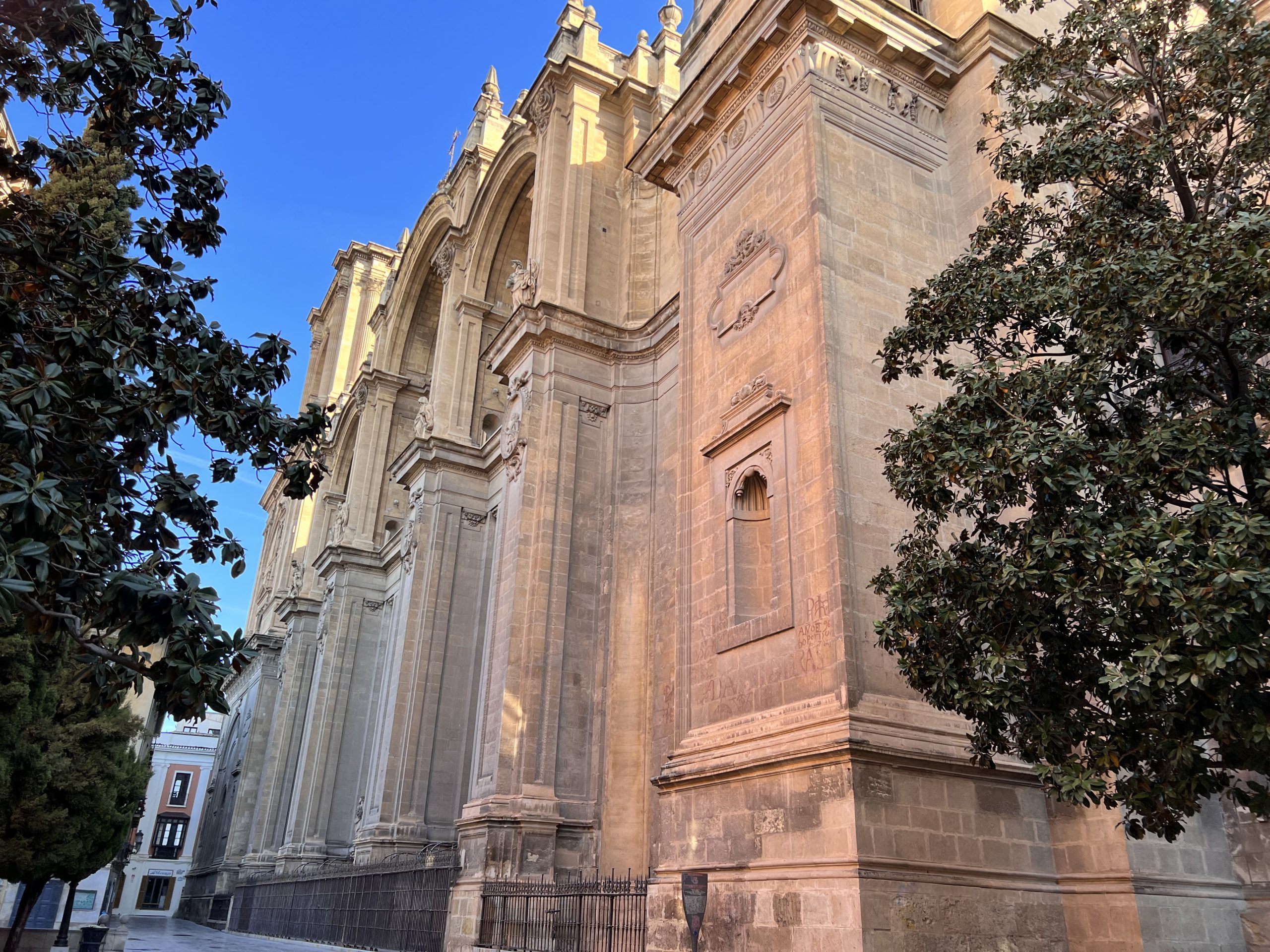 Views of the front of the Granada Cathedral