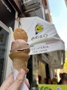 Grillo gelato in Granada, Spain