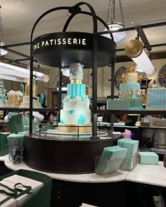Beautiful Tiffany's themed cakes at Harrods
