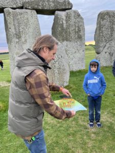 Stonehenge tour guide