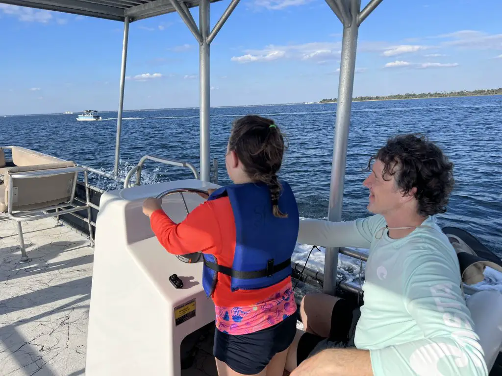 Boating at Shell Island Pontoon Panama City Beach