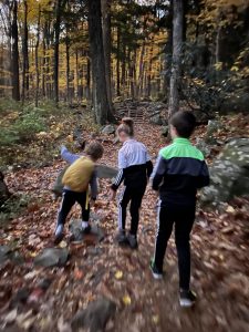 Kids hiking on Rainbow Falls