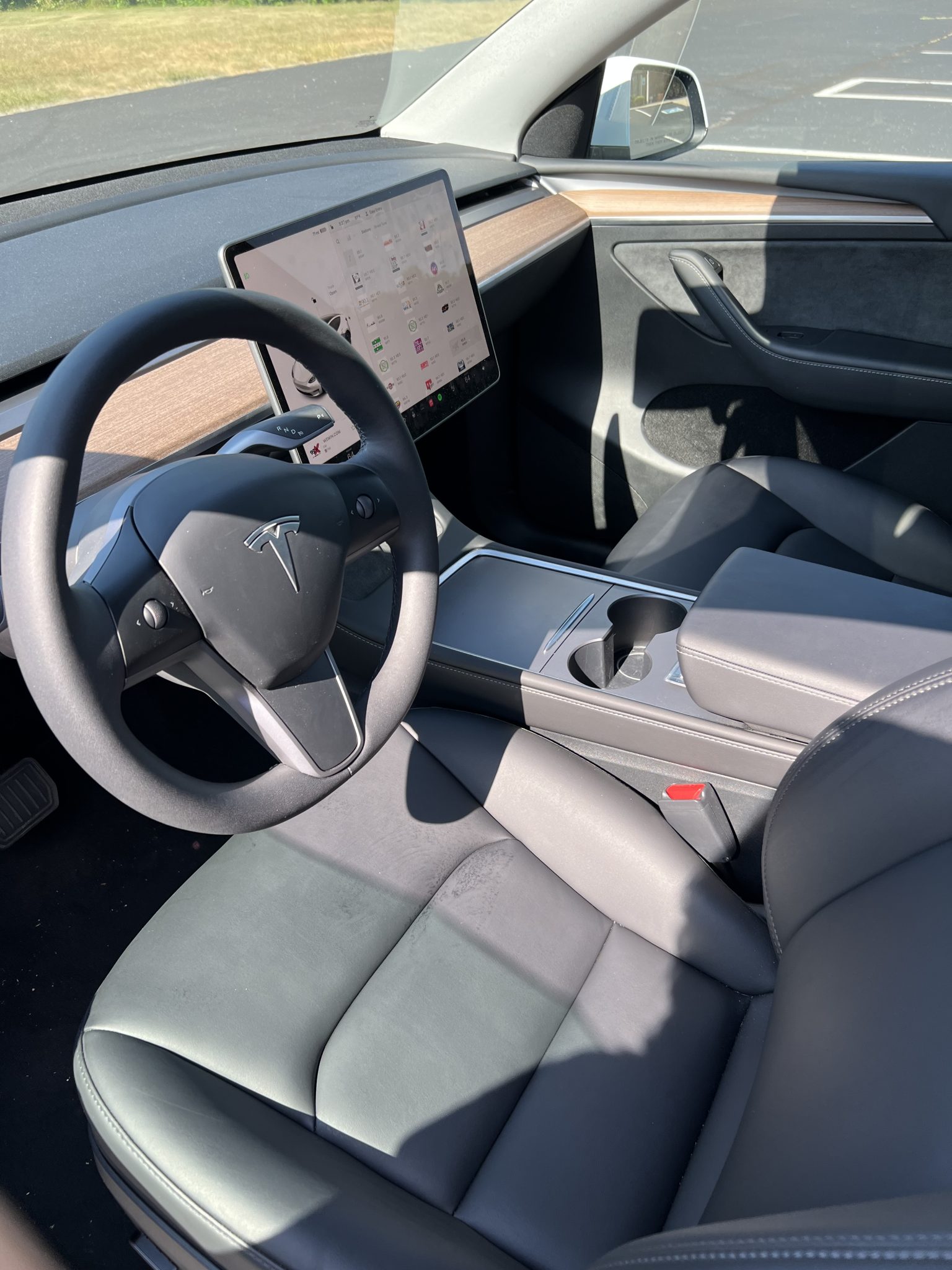 Tesla Might be For Families!: THE TESLA Y 7 SEATER – Work. Play. Mommy.